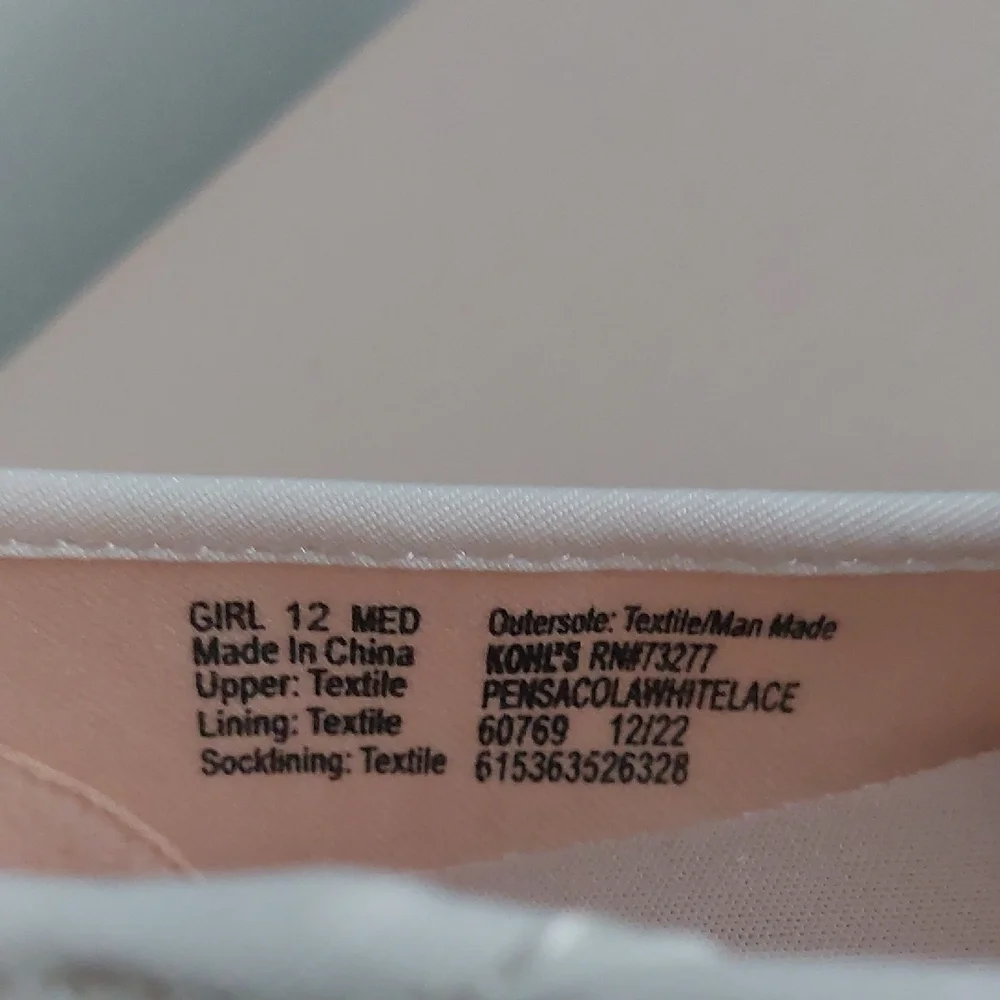 So Pensacola White Lace‎ Ballet Flats Girls Size 12